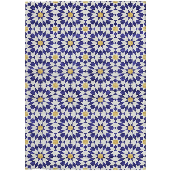 Homeroots 3' Black Gray Silver Floral Medallion Washable Area Rug For Stylish Indoor & Outdoor Spaces 5' X 8' Polyester 583823