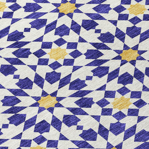 Homeroots 3' Black Gray Silver Floral Medallion Washable Area Rug For Stylish Indoor & Outdoor Spaces 9' X 12' Polyester 583826