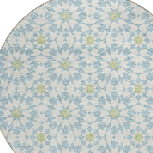 Homeroots 3' Black Gray Silver Floral Medallion Washable Area Rug For Stylish Indoor & Outdoor Spaces 8' Round Polyester 583842