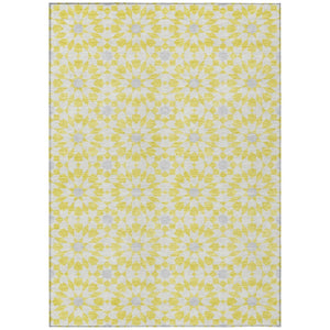 HomeRoots 5' Floral Medallion Area Rug in Yellow, Ivory & Gray – Washable, Durable for Indoor & Outdoor Use 5' X 8' 583847