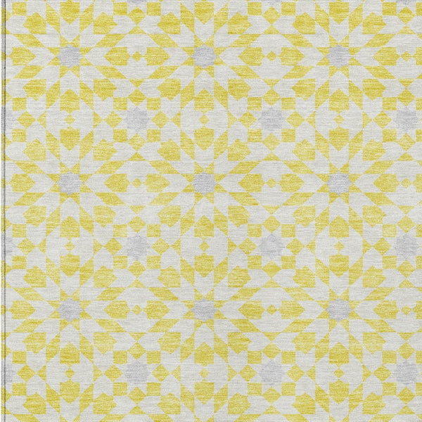 Homeroots 3' Black Gray Silver Floral Medallion Washable Area Rug For Stylish Indoor & Outdoor Spaces 5' X 8' Polyester 583847