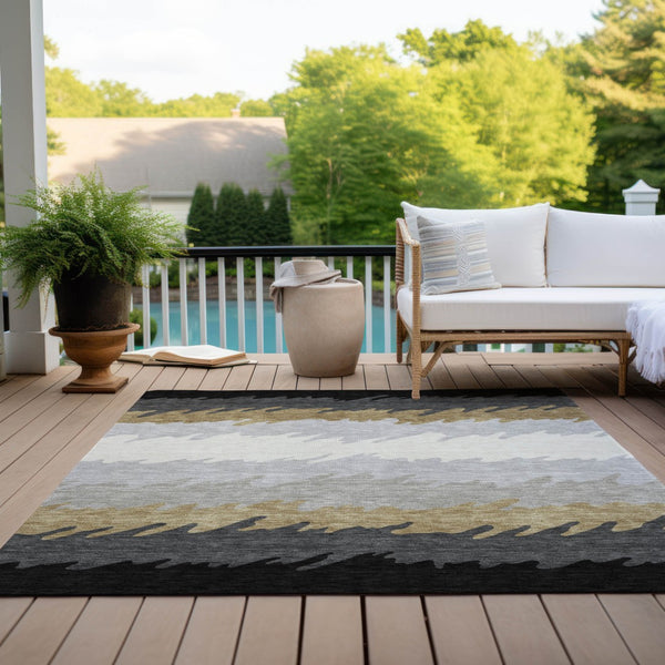 Homeroots 3' Black Charcoal And Silver Striped Area Rug - Stylish, Washable, Durable For Indoor & Outdoor Use 8' X 10' Polyester 583903