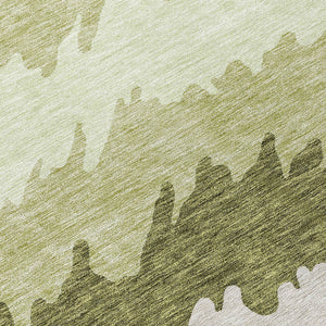 Homeroots 3' Black Charcoal And Silver Striped Area Rug - Stylish, Washable, Durable For Indoor & Outdoor Use 8' Round Polyester 583920