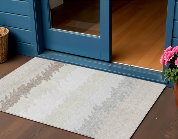 Homeroots 3' Black Charcoal And Silver Striped Area Rug - Stylish, Washable, Durable For Indoor & Outdoor Use 3' X 5' Polyester 583930