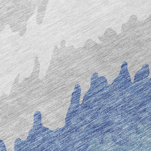 Homeroots 3' Black Charcoal And Silver Striped Area Rug - Stylish, Washable, Durable For Indoor & Outdoor Use 8' Round Polyester 583938