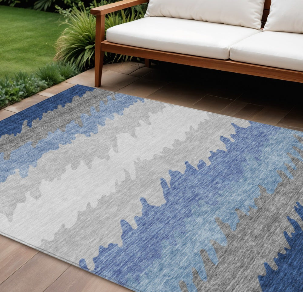 HomeRoots 9' Stylish Navy, Gray & Silver Striped Washable Indoor-Outdoor Area Rug for High Traffic Spaces 9' X 12' 583940