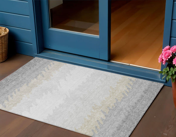 Homeroots 3' Black Charcoal And Silver Striped Area Rug - Stylish, Washable, Durable For Indoor & Outdoor Use 3' X 5' Polyester 583948