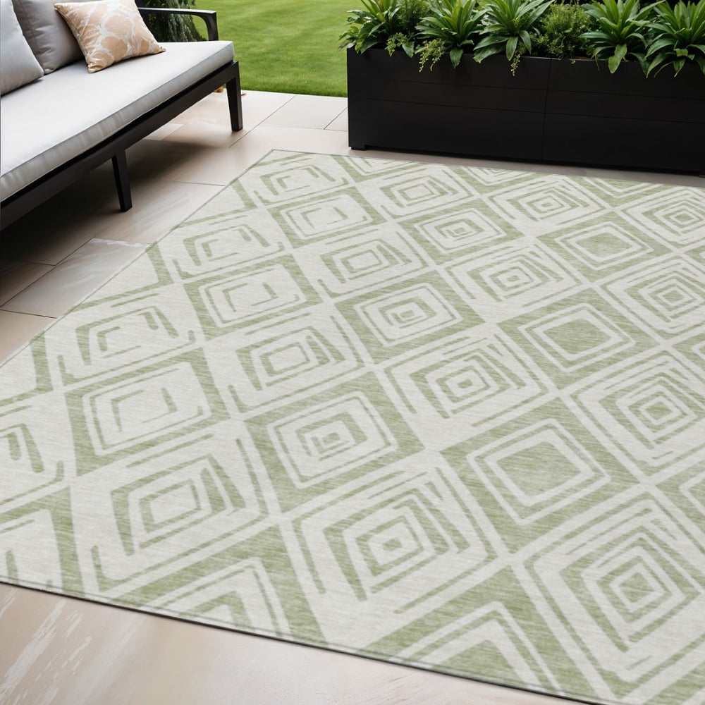 HomeRoots 5' Artichoke Green and Ivory Geometric Indoor Outdoor Area Rug – Durable, Washable, Modern Style 5' X 8' 583961
