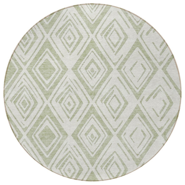 HomeRoots 5' Artichoke Green and Ivory Geometric Indoor Outdoor Area Rug – Durable, Washable, Modern Style 8' Round 583962