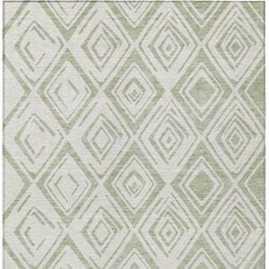 HomeRoots 5' Artichoke Green and Ivory Geometric Indoor Outdoor Area Rug – Durable, Washable, Modern Style 10' X 14' 583965