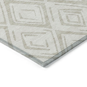 HomeRoots 5' Beige and Ivory Geometric Area Rug – Stylish, Washable Design for Indoor and Outdoor Spaces 8' X 10' 583969