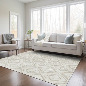 HomeRoots 5' Beige and Ivory Geometric Area Rug – Stylish, Washable Design for Indoor and Outdoor Spaces 8' X 10' 583969