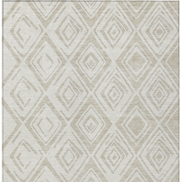Homeroots 3' Artichoke Green & Ivory Geometric Washable Area Rug For Indoor/Outdoor Spaces, Durable & Stylish 9' X 12' Polyester 583970