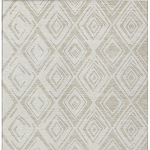 Homeroots 3' Artichoke Green & Ivory Geometric Washable Area Rug For Indoor/Outdoor Spaces, Durable & Stylish 10' X 14' Polyester 583971