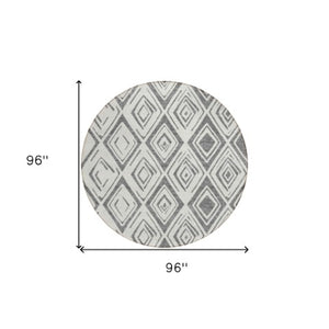 Homeroots 3' Artichoke Green & Ivory Geometric Washable Area Rug For Indoor/Outdoor Spaces, Durable & Stylish 8' Round Polyester 583974