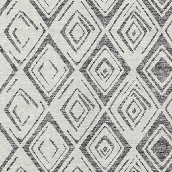HomeRoots 9' Geometric Gray and Ivory Washable Area Rug for Indoor and Outdoor Use, Durable and Stylish Design 9' X 12' 583976