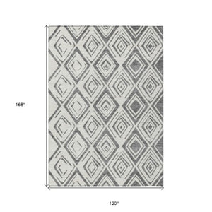Homeroots 3' Artichoke Green & Ivory Geometric Washable Area Rug For Indoor/Outdoor Spaces, Durable & Stylish 10' X 14' Polyester 583977