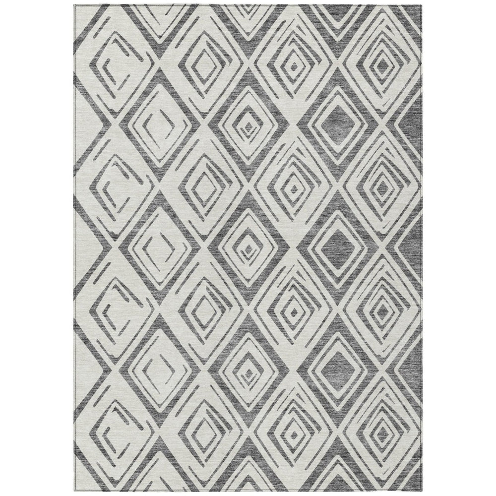 HomeRoots 5' Gray and Ivory Geometric Area Rug - Stylish, Washable, Durable for Indoor and Outdoor Use 10' X 14' 583977