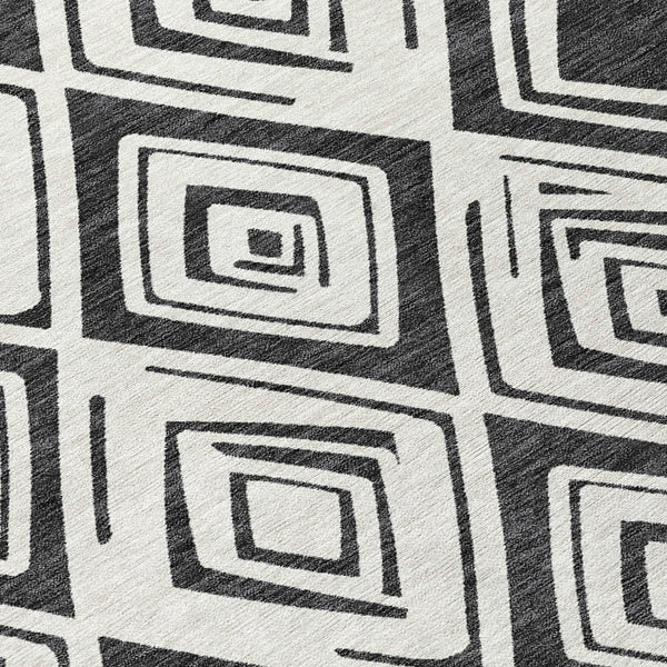 Homeroots 3' Artichoke Green & Ivory Geometric Washable Area Rug For Indoor/Outdoor Spaces, Durable & Stylish 8' X 10' Polyester 583981