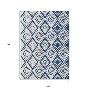 Homeroots 3' Artichoke Green & Ivory Geometric Washable Area Rug For Indoor/Outdoor Spaces, Durable & Stylish 9' X 12' Polyester 583988