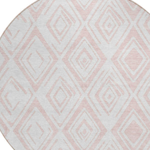 Homeroots 3' Artichoke Green & Ivory Geometric Washable Area Rug For Indoor/Outdoor Spaces, Durable & Stylish 8' Round Polyester 583992