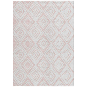 Homeroots 3' Artichoke Green & Ivory Geometric Washable Area Rug For Indoor/Outdoor Spaces, Durable & Stylish 9' X 12' Polyester 583994