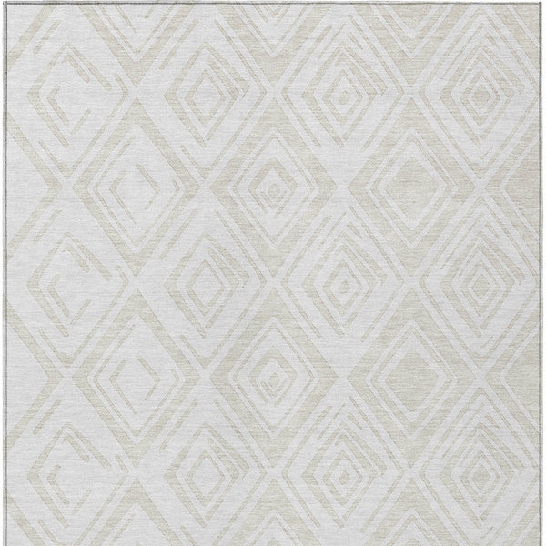 Homeroots 3' Artichoke Green & Ivory Geometric Washable Area Rug For Indoor/Outdoor Spaces, Durable & Stylish 9' X 12' Polyester 584000