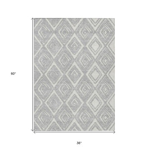 Homeroots 3' Artichoke Green & Ivory Geometric Washable Area Rug For Indoor/Outdoor Spaces, Durable & Stylish 3' X 5' Polyester 584008