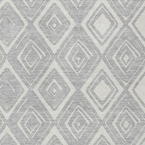 Homeroots 3' Artichoke Green & Ivory Geometric Washable Area Rug For Indoor/Outdoor Spaces, Durable & Stylish 3' X 5' Polyester 584008