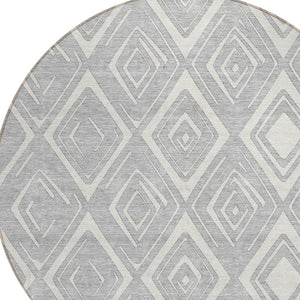 Homeroots 3' Artichoke Green & Ivory Geometric Washable Area Rug For Indoor/Outdoor Spaces, Durable & Stylish 8' Round Polyester 584010