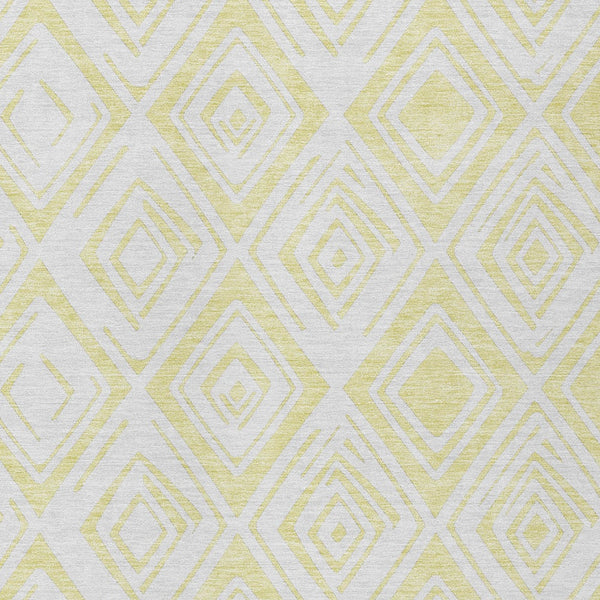 Homeroots 3' Artichoke Green & Ivory Geometric Washable Area Rug For Indoor/Outdoor Spaces, Durable & Stylish 3' X 5' Polyester 584014