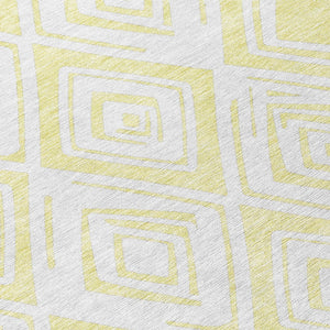 Homeroots 3' Artichoke Green & Ivory Geometric Washable Area Rug For Indoor/Outdoor Spaces, Durable & Stylish 3' X 5' Polyester 584014