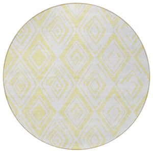Homeroots 3' Artichoke Green & Ivory Geometric Washable Area Rug For Indoor/Outdoor Spaces, Durable & Stylish 8' Round Polyester 584016