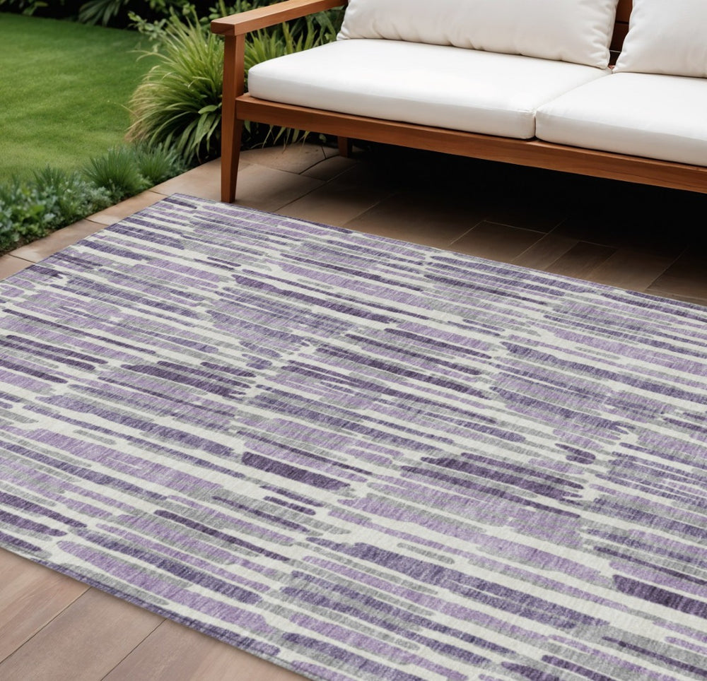 HomeRoots 9' Abstract Indoor/Outdoor Area Rug in Purple, Ivory, and Lavender – Washable, Durable, Modern Style 9' X 12' 584102