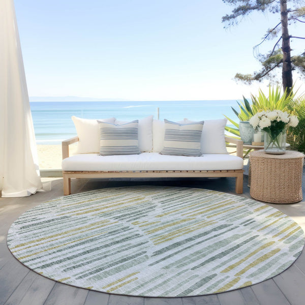 Homeroots 3' Aqua Teal Blue And Lime Green Abstract Washable Area Rug For Indoor And Outdoor Spaces 8' Round Polyester 584106