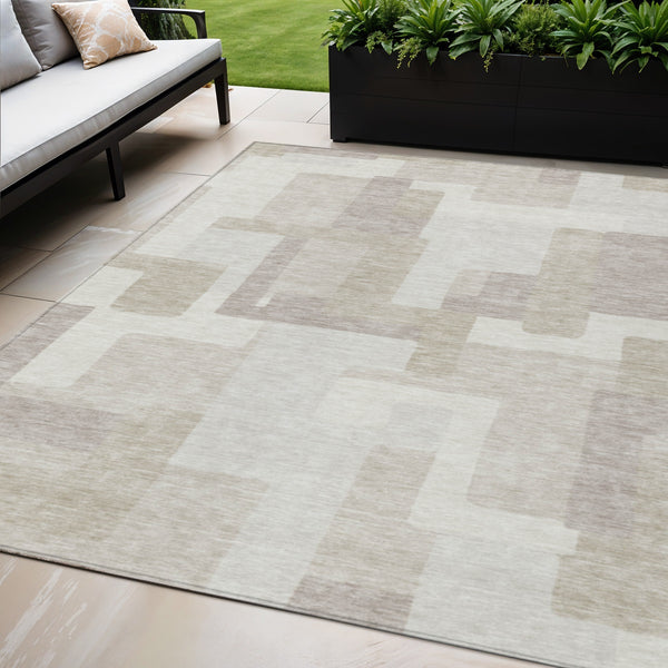 Homeroots 3' Beige Tan And Taupe Abstract Washable Area Rug For Indoor Or Outdoor Use - Durable Design 3' X 5' Polyester 584110
