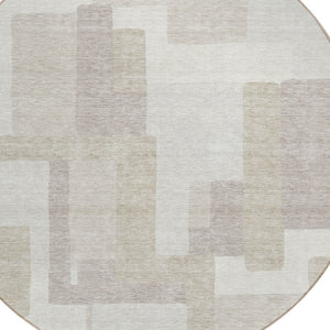 Homeroots 3' Beige Tan And Taupe Abstract Washable Area Rug For Indoor Or Outdoor Use - Durable Design 8' Round Polyester 584112