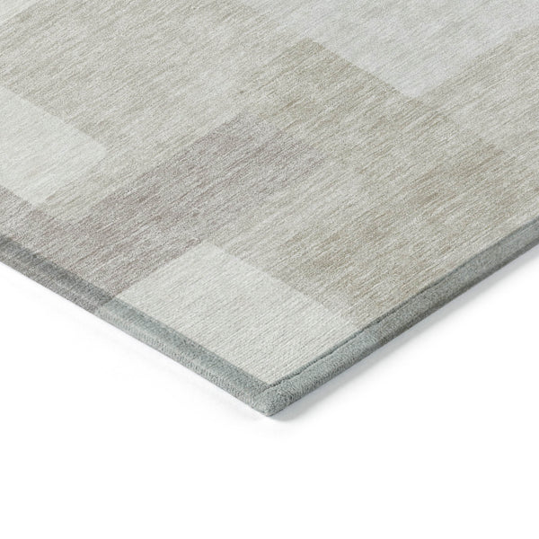 Homeroots 3' Beige Tan And Taupe Abstract Washable Area Rug For Indoor Or Outdoor Use - Durable Design 10' X 14' Polyester 584115
