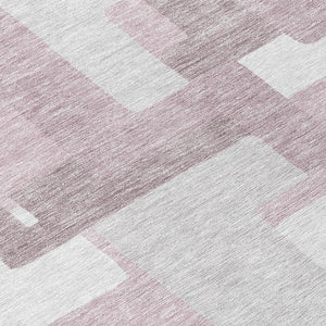 Homeroots 3' Beige Tan And Taupe Abstract Washable Area Rug For Indoor Or Outdoor Use - Durable Design 8' Round Polyester 584118