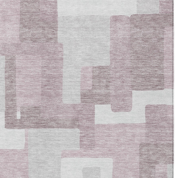 Homeroots 3' Beige Tan And Taupe Abstract Washable Area Rug For Indoor Or Outdoor Use - Durable Design 8' X 10' Polyester 584119