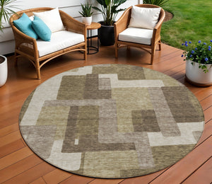 Homeroots 3' Beige Tan And Taupe Abstract Washable Area Rug For Indoor Or Outdoor Use - Durable Design 8' Round Polyester 584124