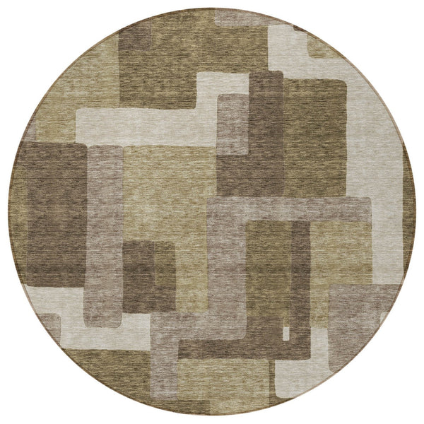 Homeroots 3' Beige Tan And Taupe Abstract Washable Area Rug For Indoor Or Outdoor Use - Durable Design 8' Round Polyester 584124