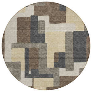 HomeRoots 5' Stylish Brown and Taupe Abstract Washable Area Rug for Indoor and Outdoor High-Traffic Spaces 8' Round 584136
