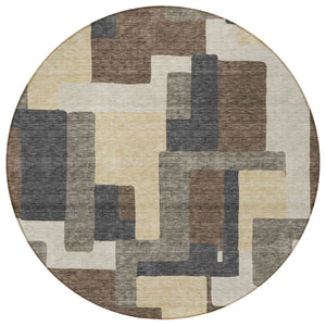 Homeroots 3' Beige Tan And Taupe Abstract Washable Area Rug For Indoor Or Outdoor Use - Durable Design 8' Round Polyester 584136