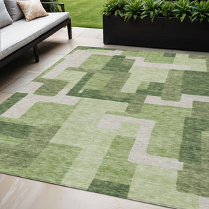 Homeroots 3' Beige Tan And Taupe Abstract Washable Area Rug For Indoor Or Outdoor Use - Durable Design 5' X 8' Polyester 584141