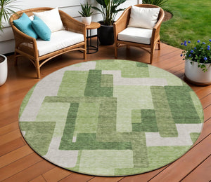 Homeroots 3' Beige Tan And Taupe Abstract Washable Area Rug For Indoor Or Outdoor Use - Durable Design 8' Round Polyester 584142