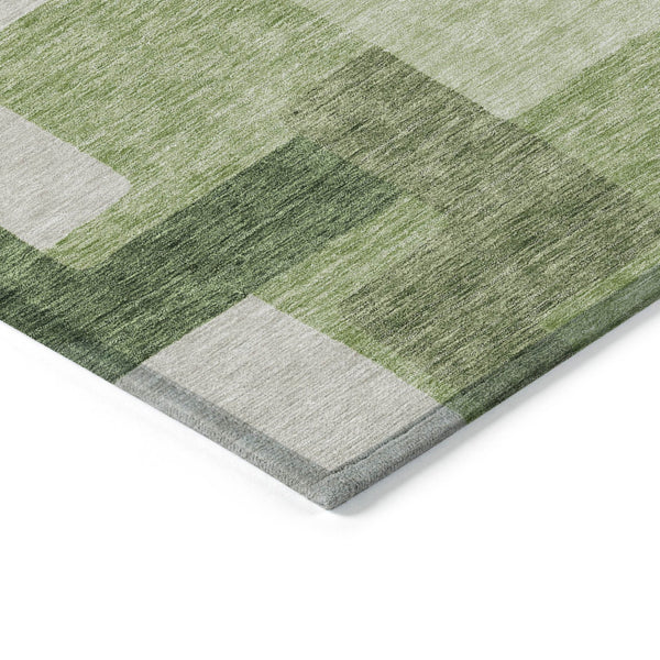 Homeroots 3' Beige Tan And Taupe Abstract Washable Area Rug For Indoor Or Outdoor Use - Durable Design 10' X 14' Polyester 584145