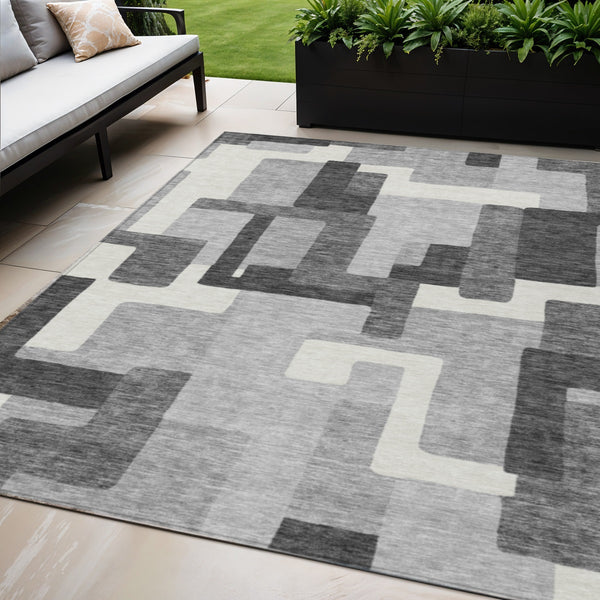Homeroots 3' Beige Tan And Taupe Abstract Washable Area Rug For Indoor Or Outdoor Use - Durable Design 5' X 8' Polyester 584147