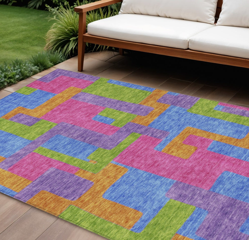 HomeRoots 5' Colorful Abstract Washable Area Rug for Indoor and Outdoor Spaces – Durable, Stylish, and Versatile 8' X 10' 584161