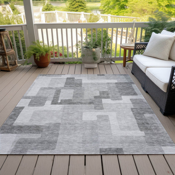 Homeroots 3' Beige Tan And Taupe Abstract Washable Area Rug For Indoor Or Outdoor Use - Durable Design 3' X 5' Polyester 584164